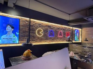 Đèn led neon treo tường Quận 2 – an toàn, bền đẹp, bảo hành 12 tháng