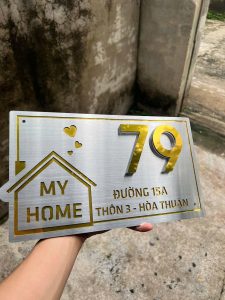 Xưởng làm biển số nhà mica lấy liền Quận 3 – Giao tận nơi