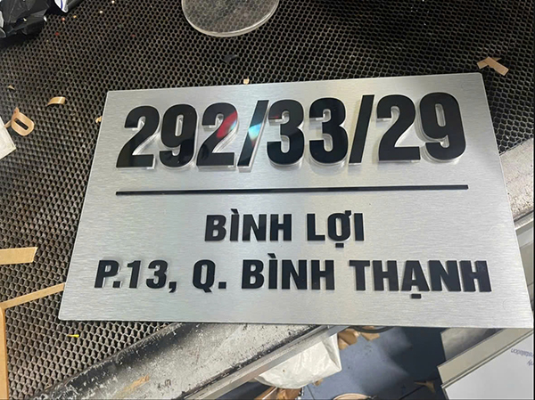 Làm biển số nhà lấy liền tại Quận 2 – Đa dạng mẫu mã, giá rẻ
