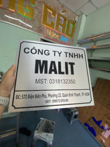 Mẫu bảng tên công ty alu đẹp tại Bình Thạnh – sang trọng, bền đẹp theo thời gian.
