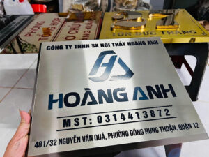 Quảng Cáo Ngọc Anh thi công bảng inox ăn mòn tại TP.HCM – uy tín, chuyên nghiệp, giá tận xưởng.