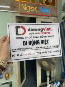 Bảng tên công ty mica